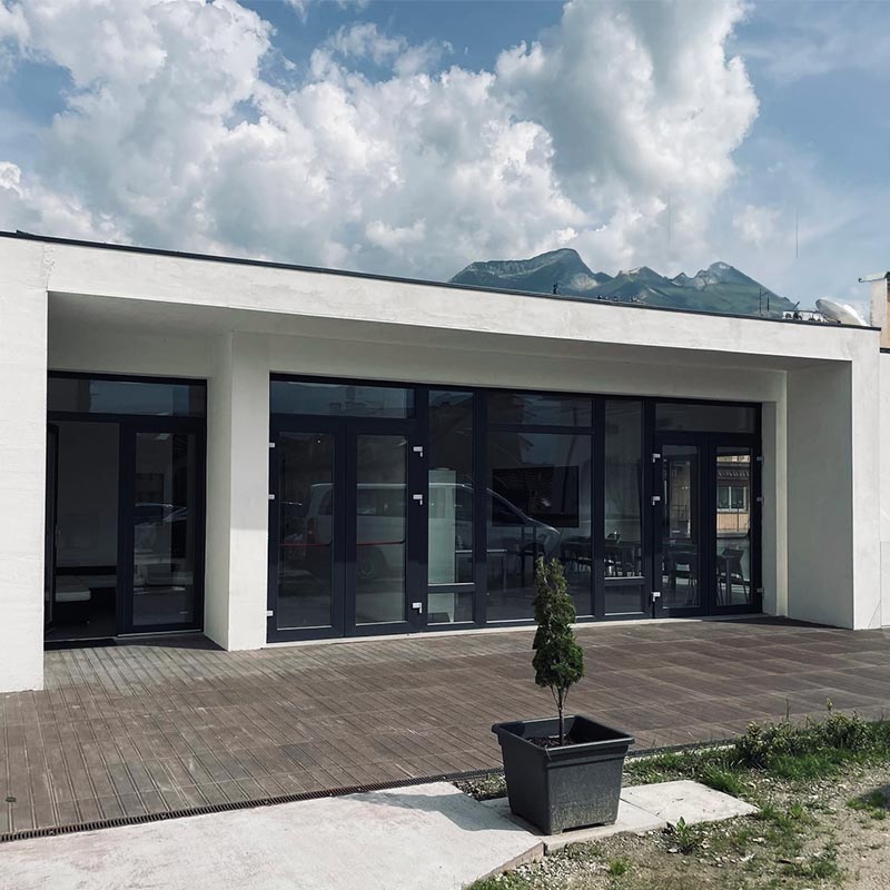 casa moderna realizzata in legno da bioalpihaus